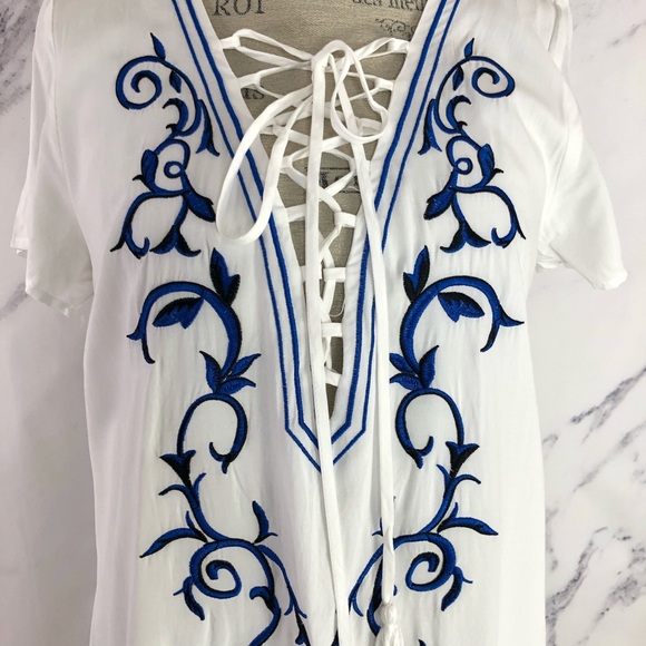 Lulu’s Down in Kokomo Embroidered Shift Dress NWT - Picture 3 of 7